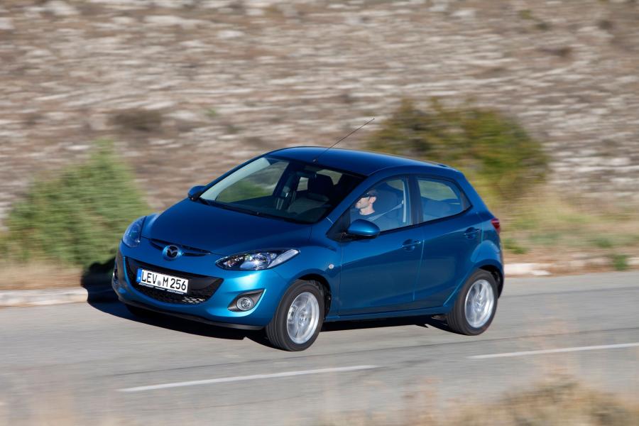  Mazda2 2010 года  (фото 67 из 183)